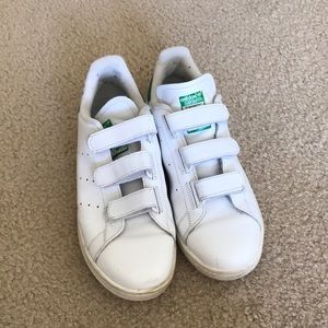 Stan Smith Velcro slip ons women’s 9/men’s 7